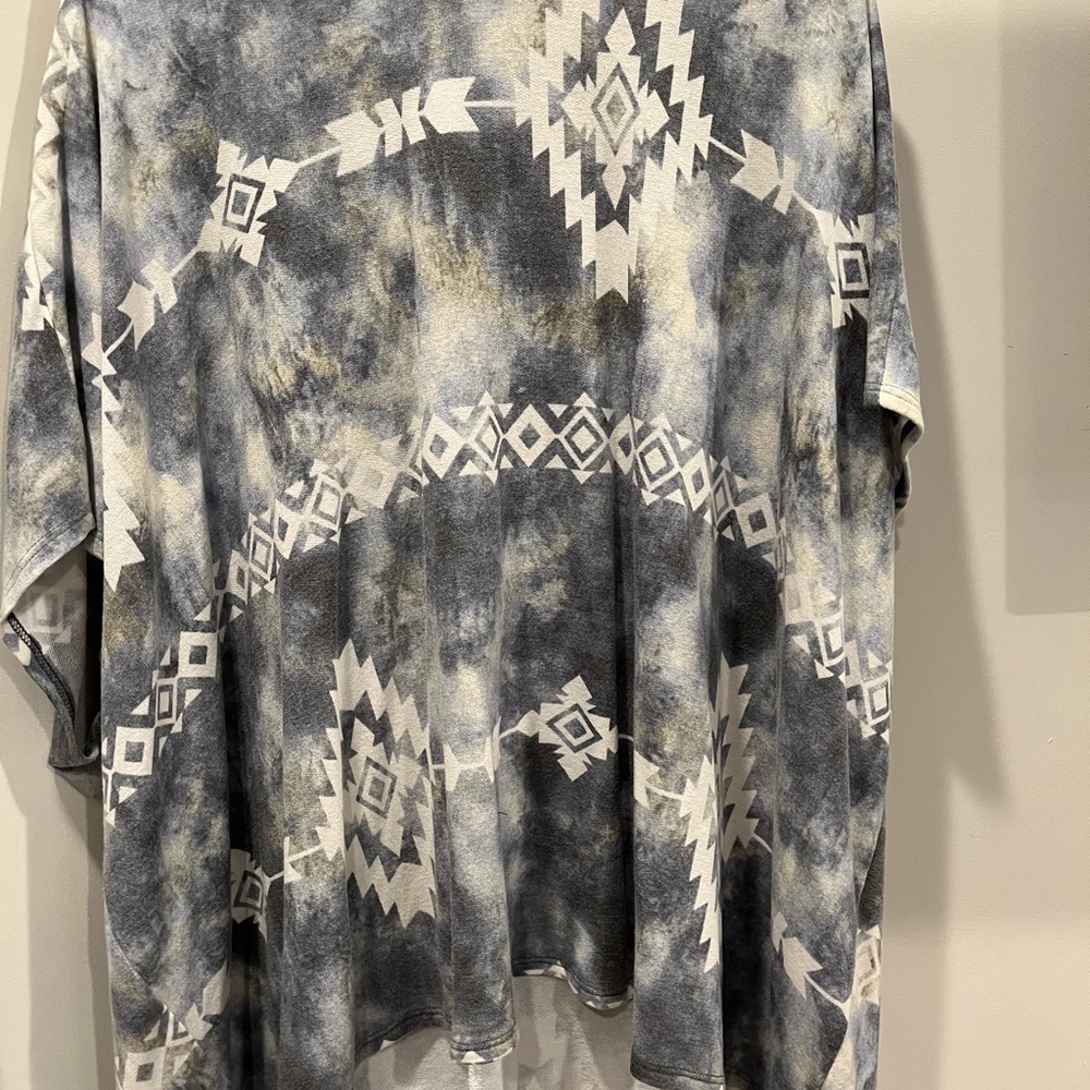 Cotton Bleu Aztec Print Short Sleeve Hoodie